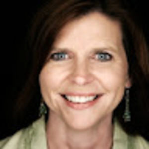 Meet your Posher, Cynthia